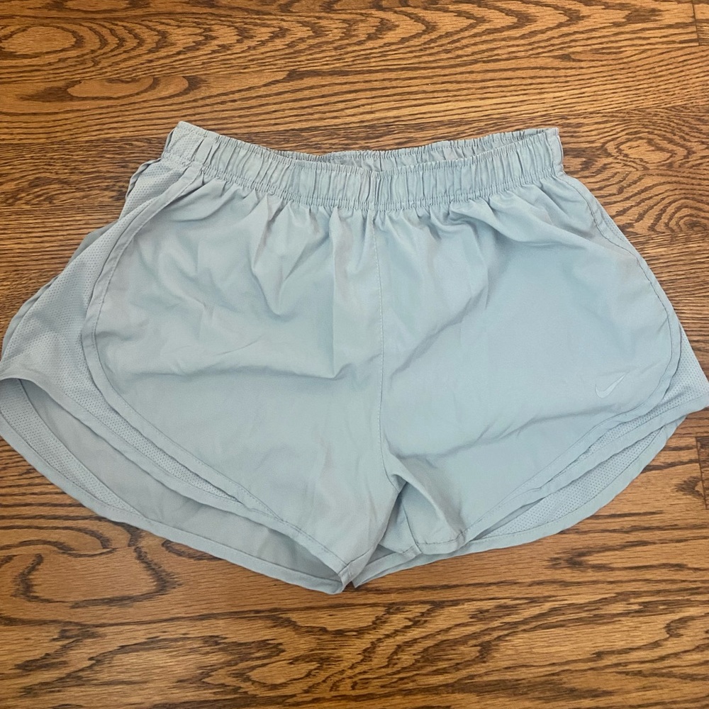 Nike tempo shorts